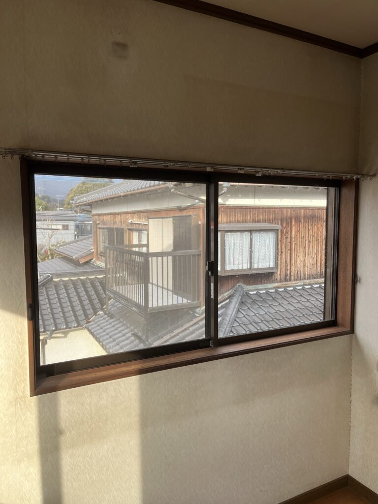 筑紫野市原田　戸建ての窓交換（YKKマドリモ）施工前１