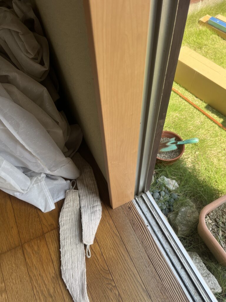 福岡市東区4枚建て窓の取替工事|After 見込み確保の為造作材取付