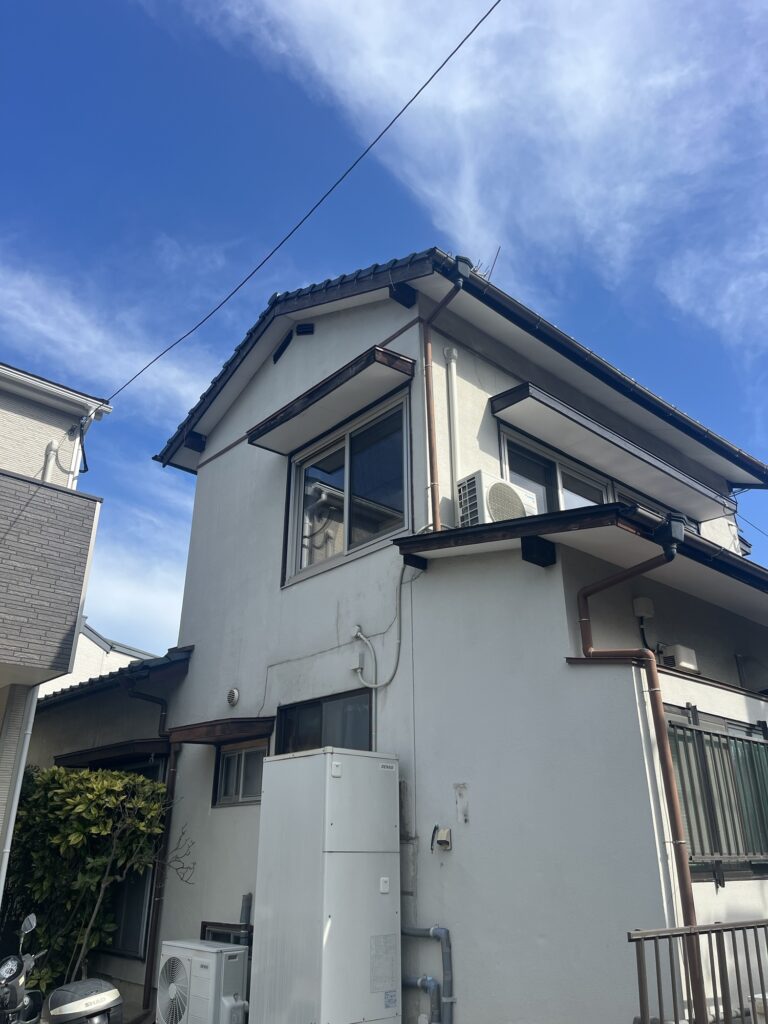 福岡市東区で2階の窓を足場不要で窓取替!After