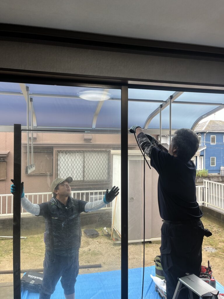 須惠町　窓リフォーム中