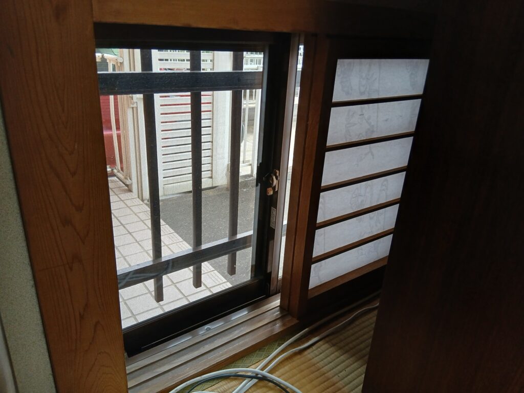 和室 小窓 内窓施工前