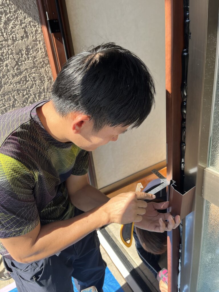 春日市　ドアリモ　額縁加工　採寸