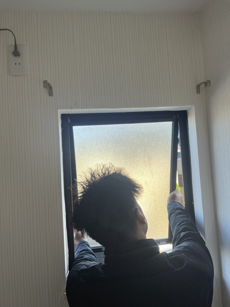 宇美町　マドリモ　既存取り外し