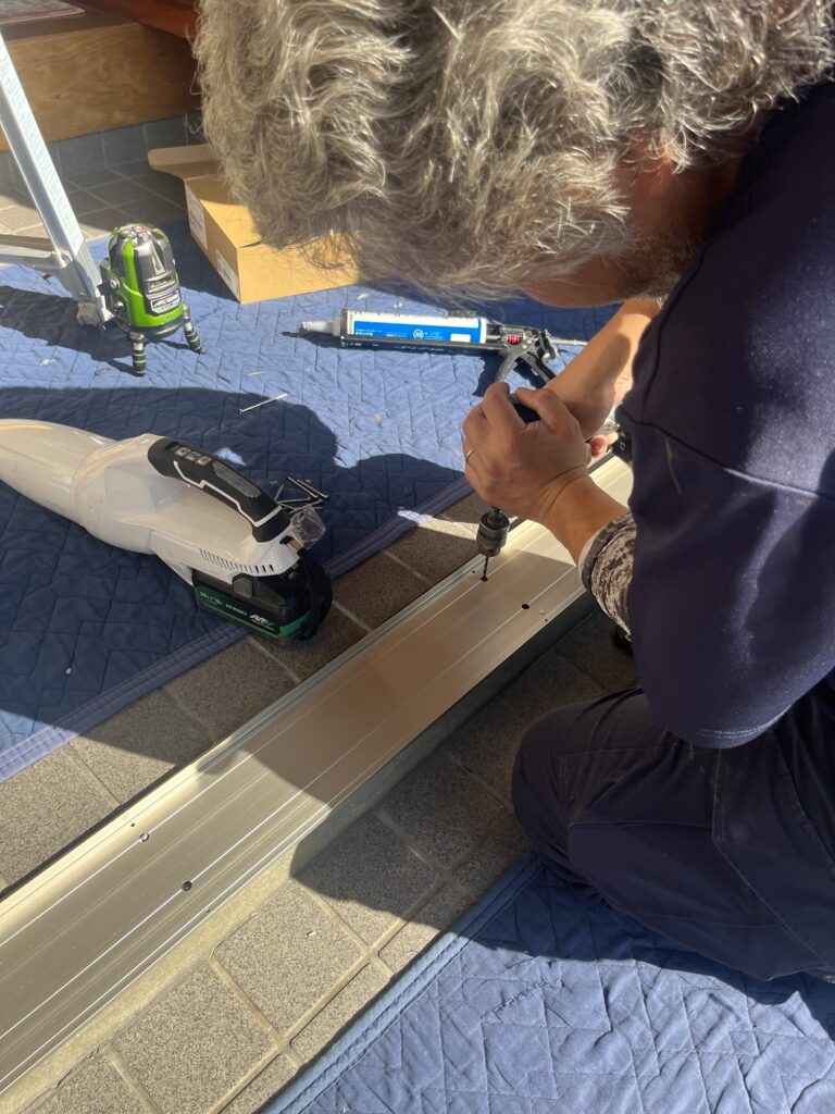 粕屋町　ドアリモ引戸　施工中