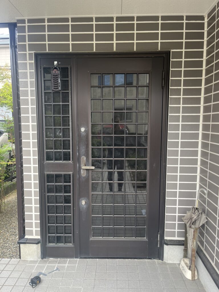 筑紫野市天拝坂ドアリフォーム前