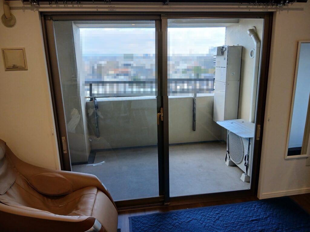 志免町別府西のマンション掃き出し窓ウチリモ施工前