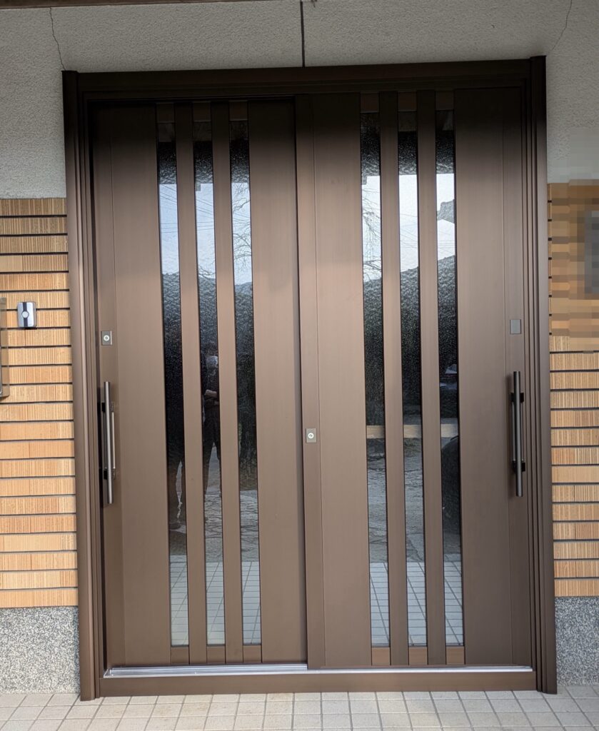 筑紫野市香園で玄関引戸リフォーム前の様子