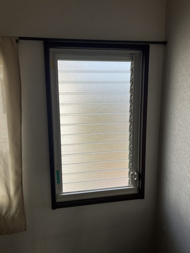 新宮町のセキスイハウスルーバー窓