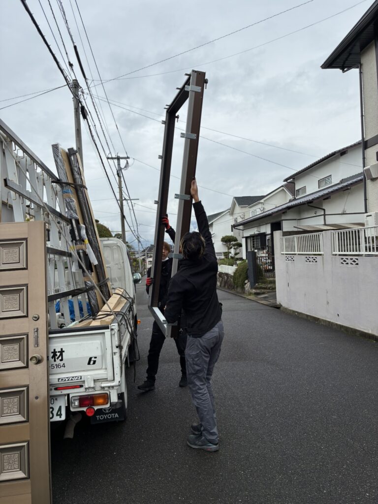 ドア枠の荷下ろし