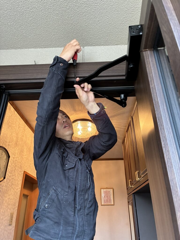 ドアクローザーの調整