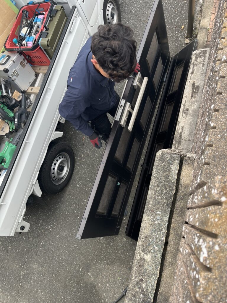 既存ドアはずしたとこ