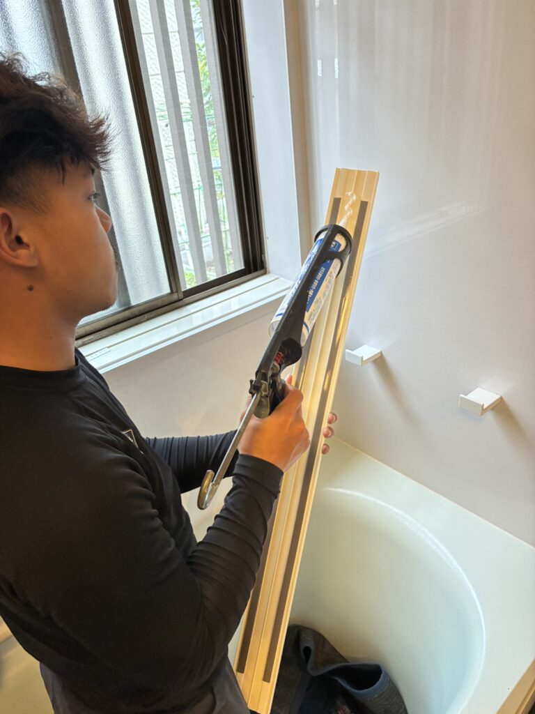 コーキングの様子