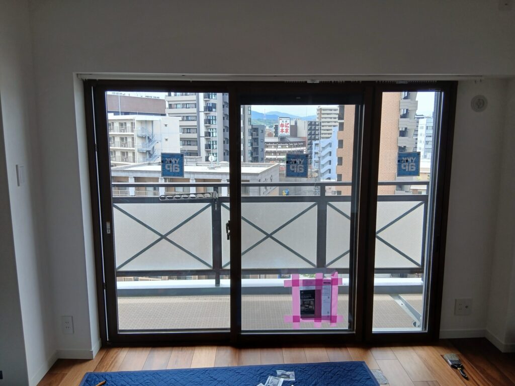 博多区マンションリビング3枚窓 ウチリモ設置後 外内内