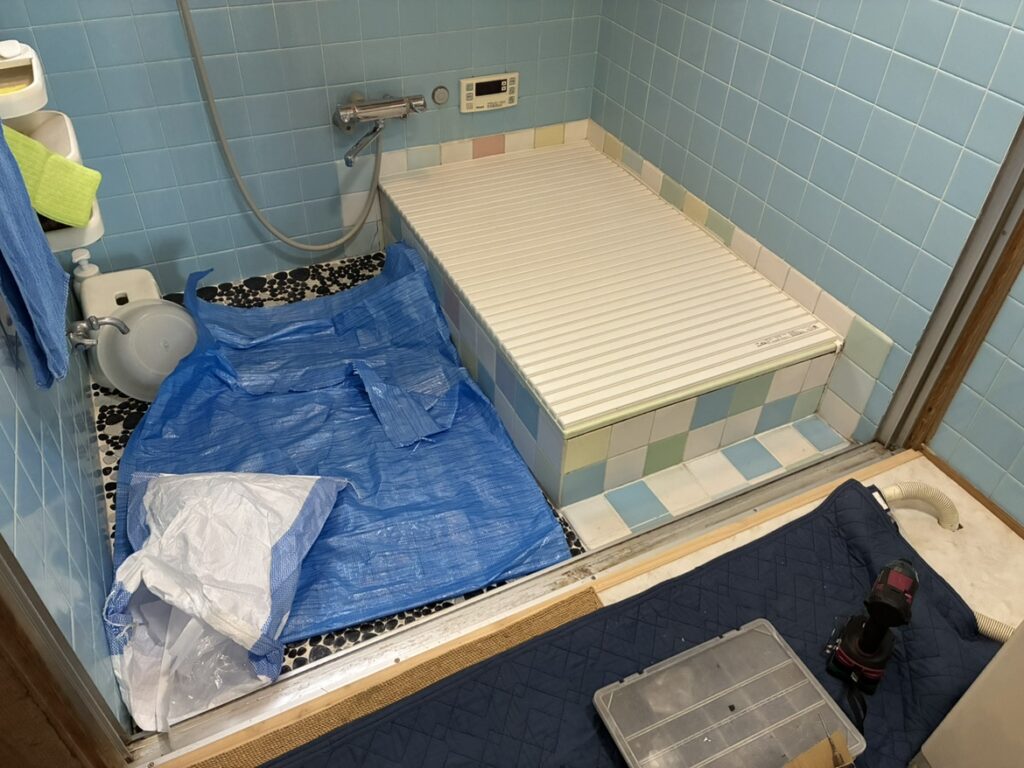 浴室引戸