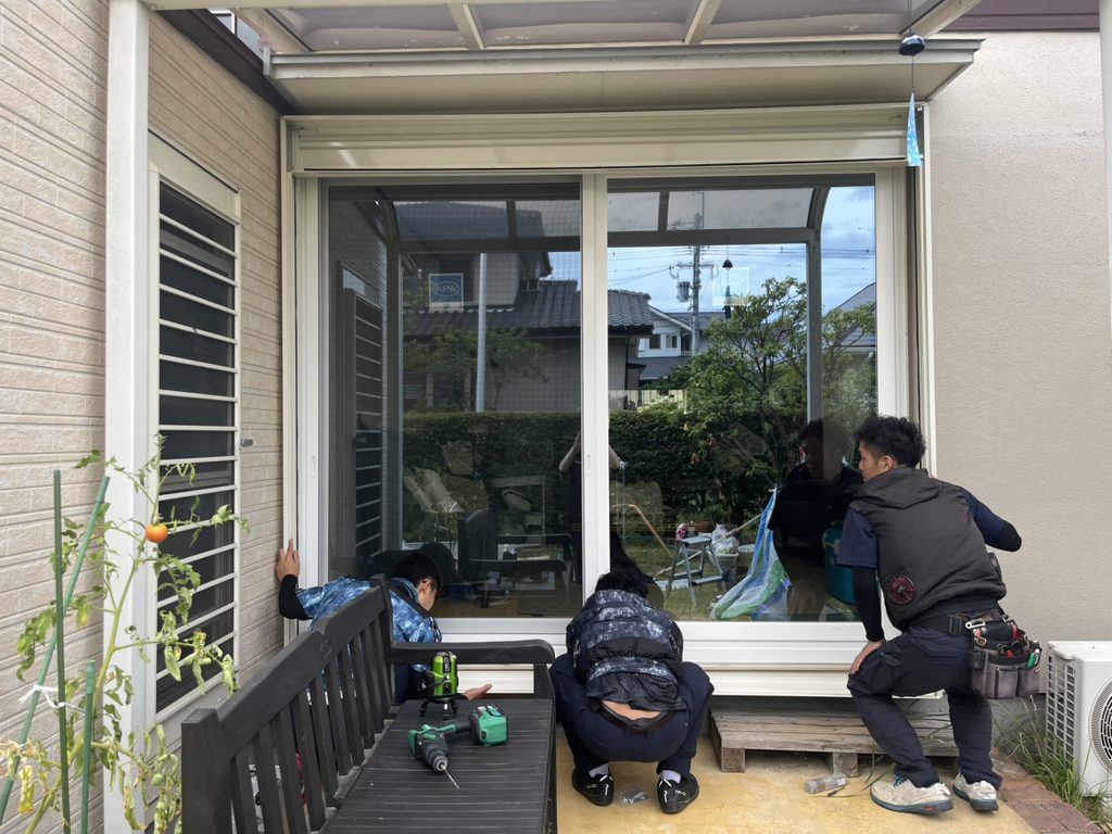 枠取付
