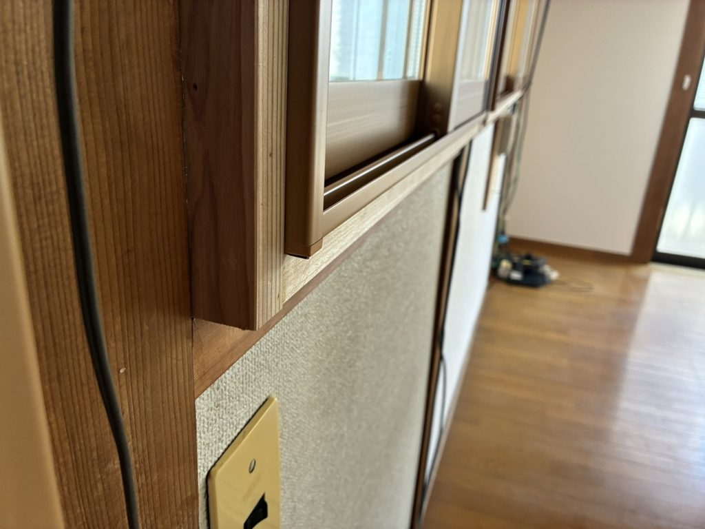 内窓